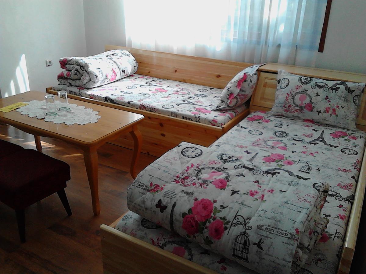 Family Hotel Shisharka 바타크 외부 사진